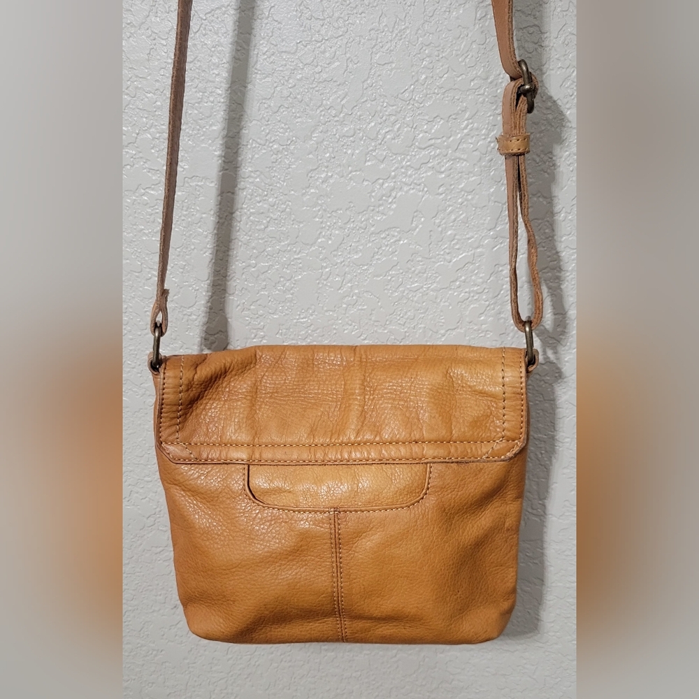Margot Camel 100% Leather Bag - Picture 9 of 16